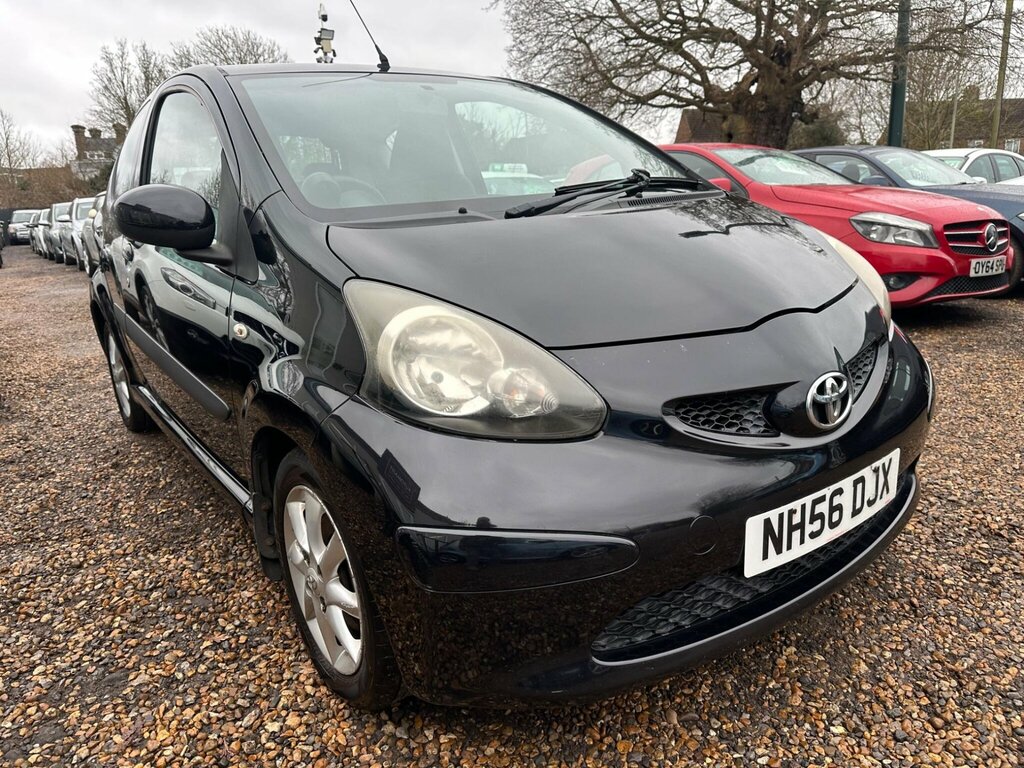 Toyota Aygo 1.0 Vvt-i Black Euro 4 Black #6