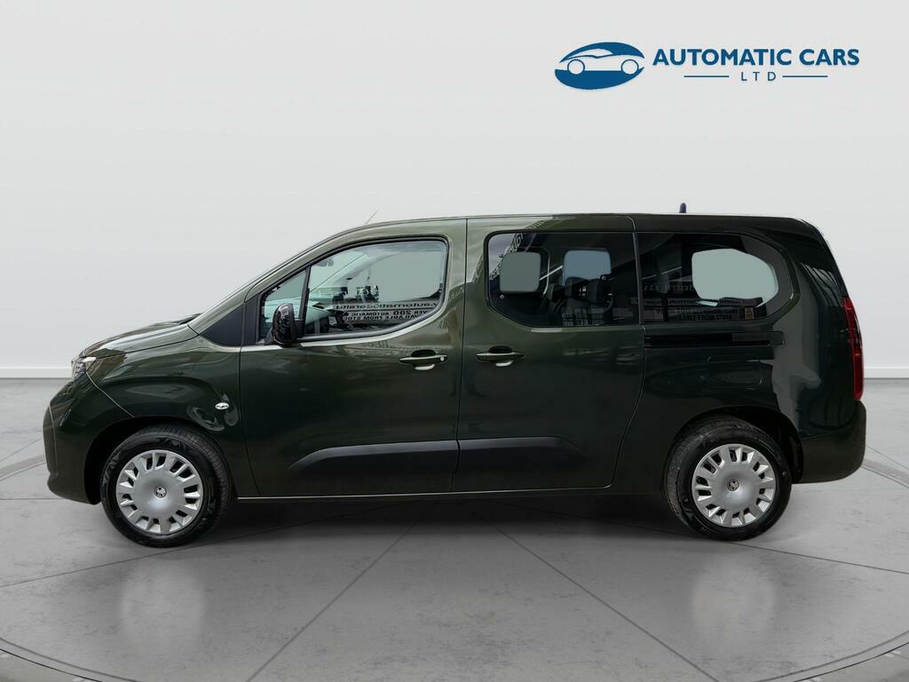Vauxhall Combo Life Design XL WK74YXZ Green #5