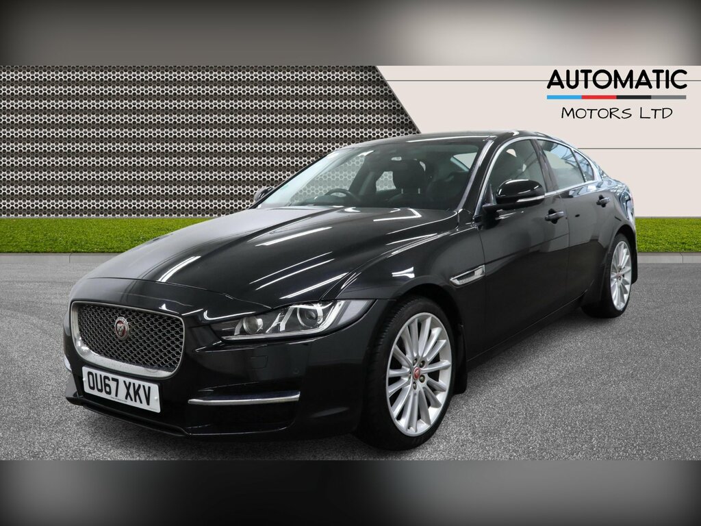 Jaguar XE 2.0D Portfolio Saloon Awd Euro 6 OU67XKV Black #5