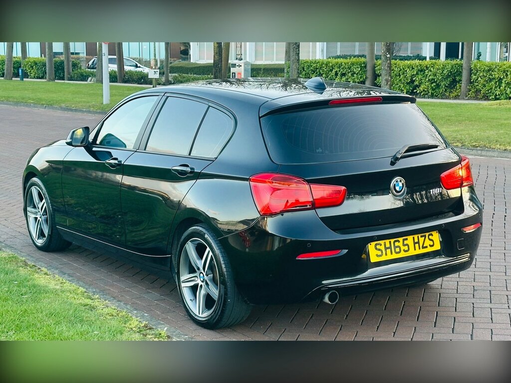 BMW 1 Series 1.5 118I Sport Hatchback Euro 6 Black #2