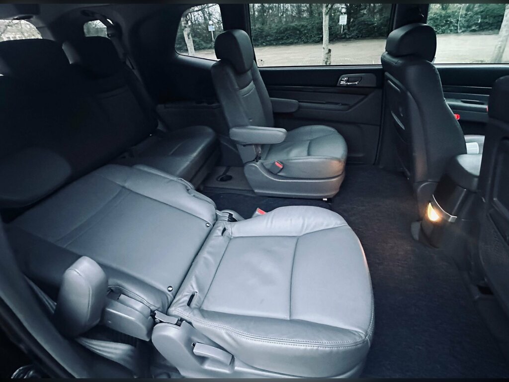SsangYong Turismo Ex Black #7