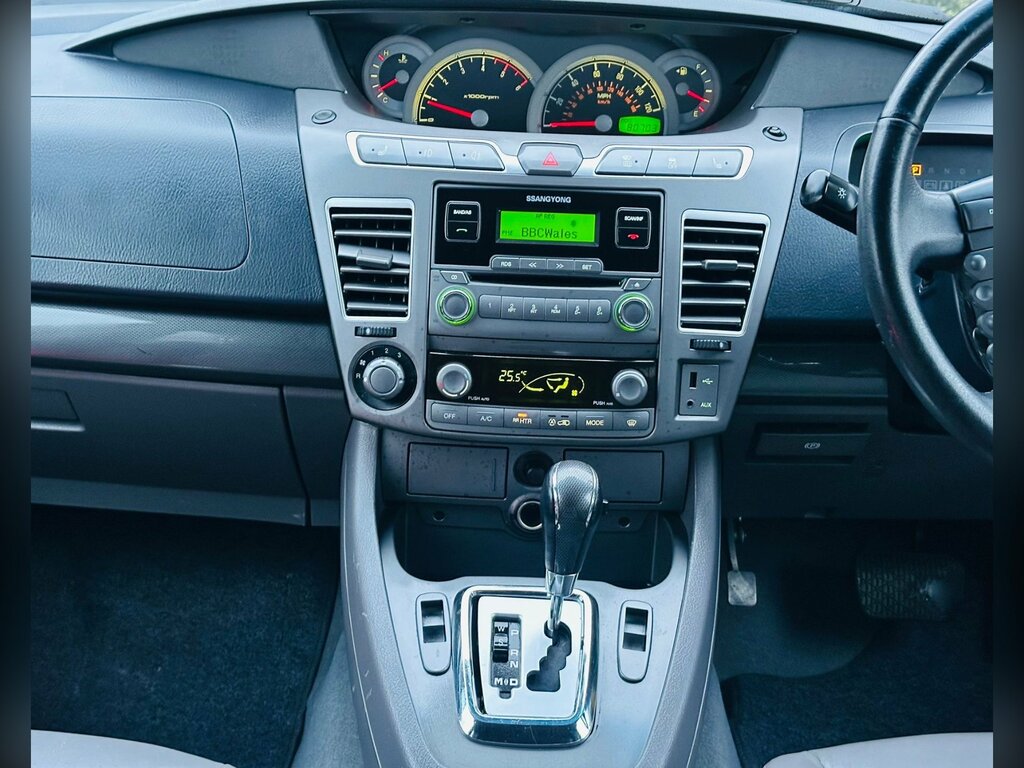 SsangYong Turismo Ex Black #14