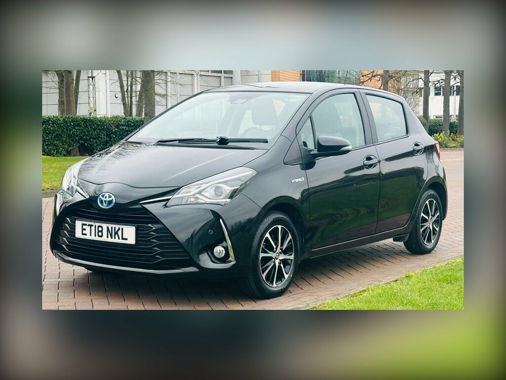 Toyota Yaris 1.5 Vvt-h Icon Tech Hatchback Hybrid E- ET18NKL Black #5