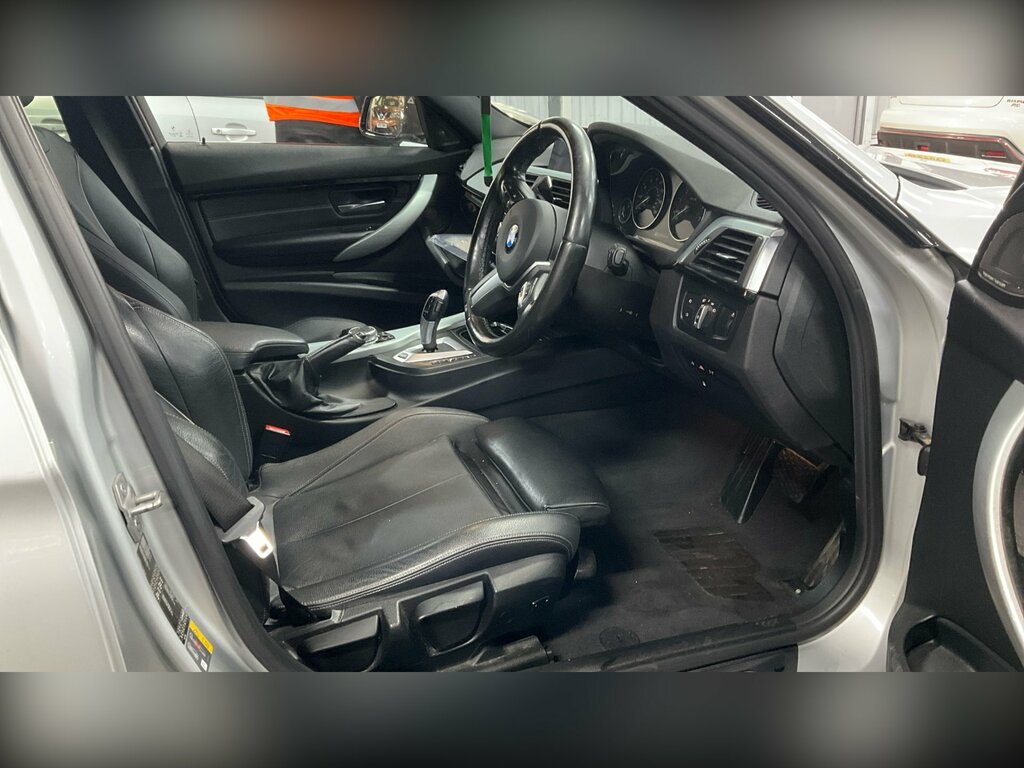 BMW 3 Series 2.0 330E 7.6Kwh M Sport Saloon Plug-in DG66NNJ Silver #3