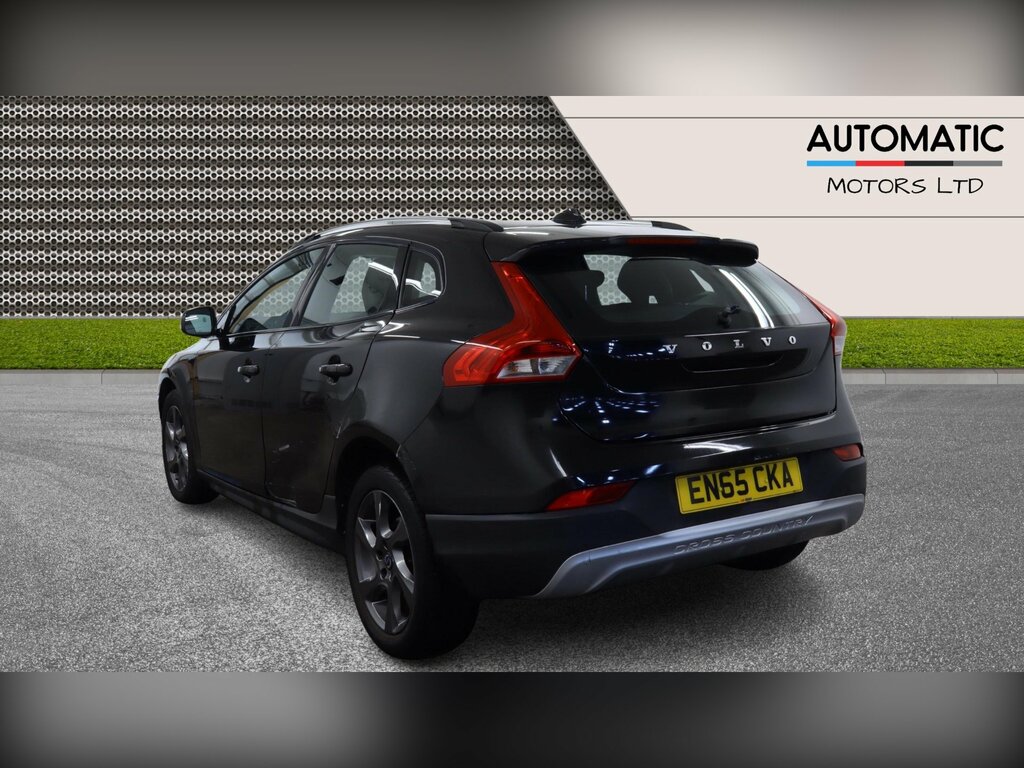 Volvo V40 Cross Country 2.0 D2 Lux Hatchback Euro 6 Ss EN65CKA Black #2