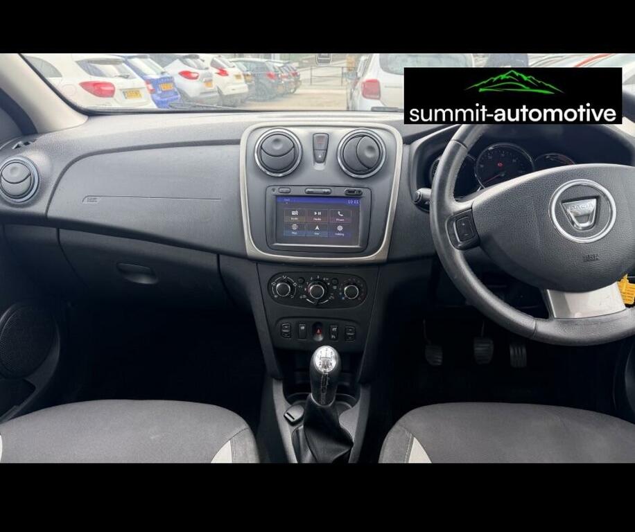 Dacia Sandero Stepway 0.9 Tce Laureate Euro 6 Ss CN16CWJ Black #3