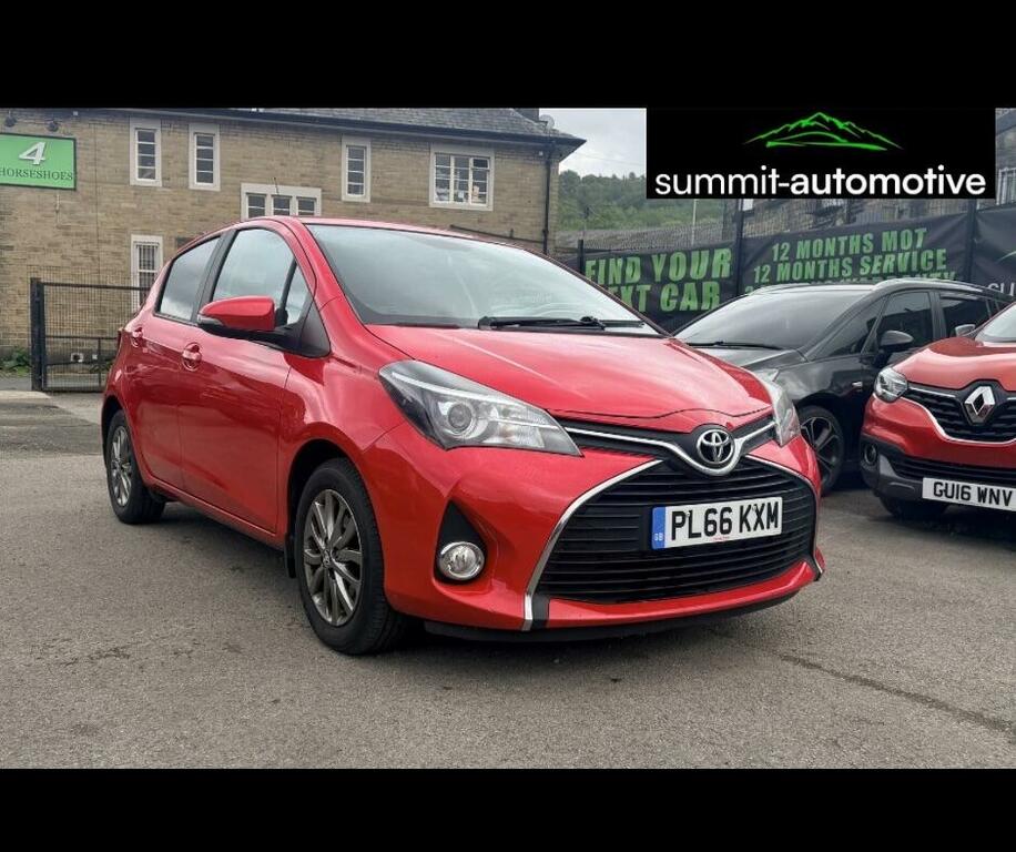 Toyota Yaris 1.33 Dual Vvt-i Icon Euro 6 Red
