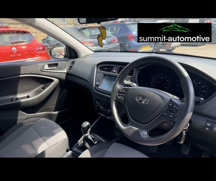 Hyundai I20 1.2 Se Launch Edition Euro 6 Ss EX69WHD Black #2