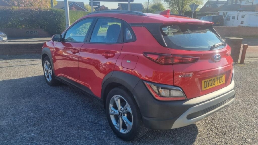 Hyundai Kona 1.0 T-gdi Mhev Se Connect Suv DY23TEU White #5