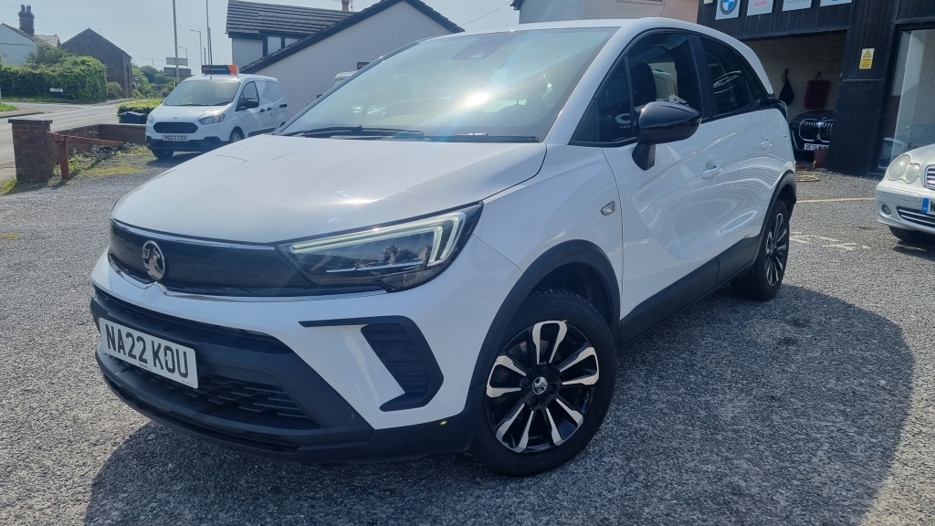 Vauxhall Crossland 1.2 Design NA22KOU White #3