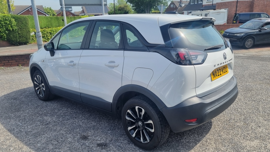Vauxhall Crossland 1.2 Design NA22KOU White #5