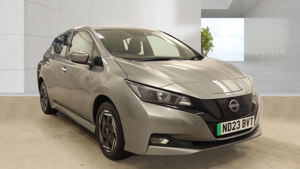Nissan Leaf Acenta Grey