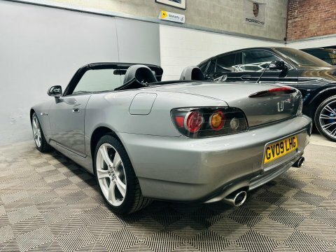 Honda S2000 2.0I Vtec Roadster 2-Door Black #26