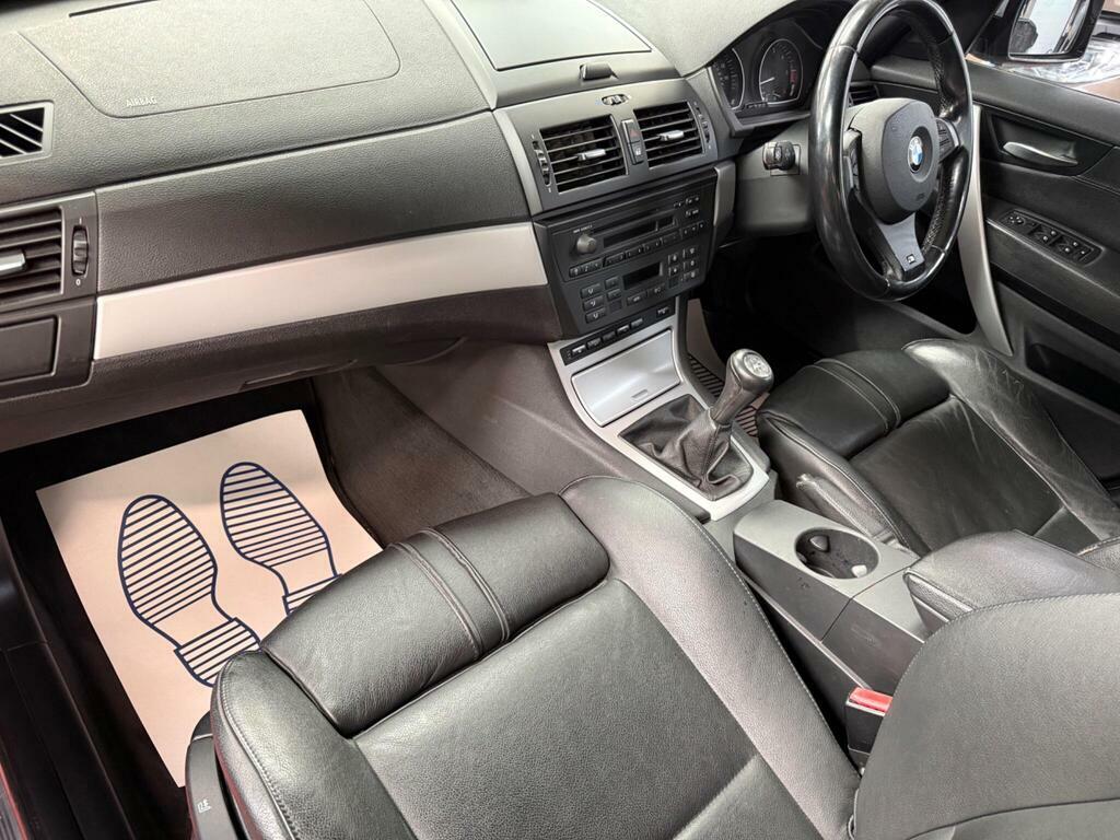 BMW X3 3.0Sd M Sport Step Black #10