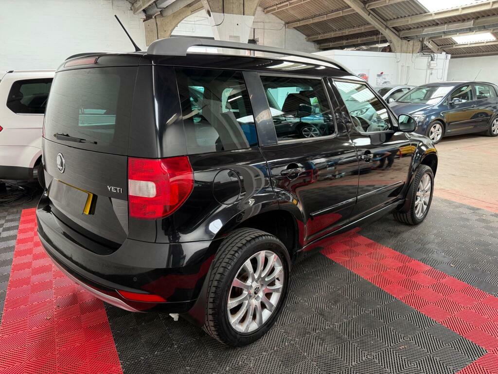 Skoda Yeti 2.0 Tdi Elegance Euro 5  Black #6