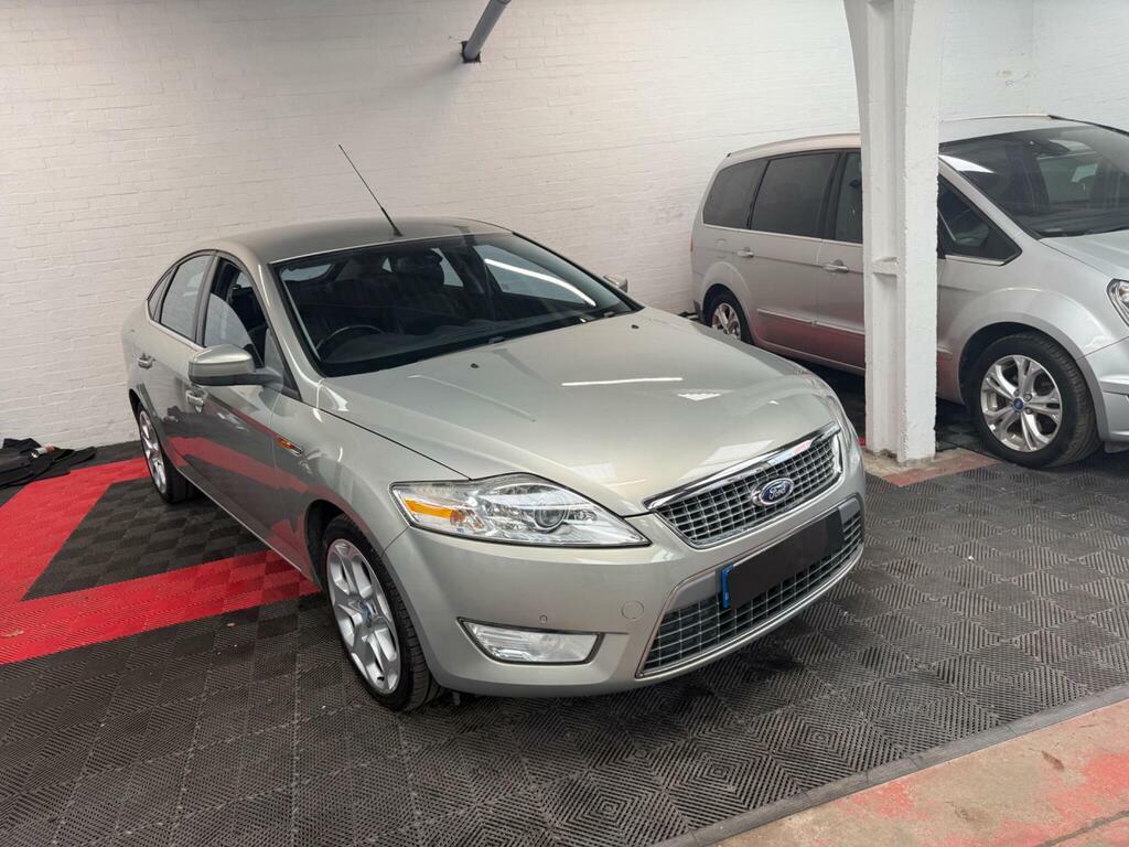 Ford Mondeo 2.0 Tdci Titanium X Silver