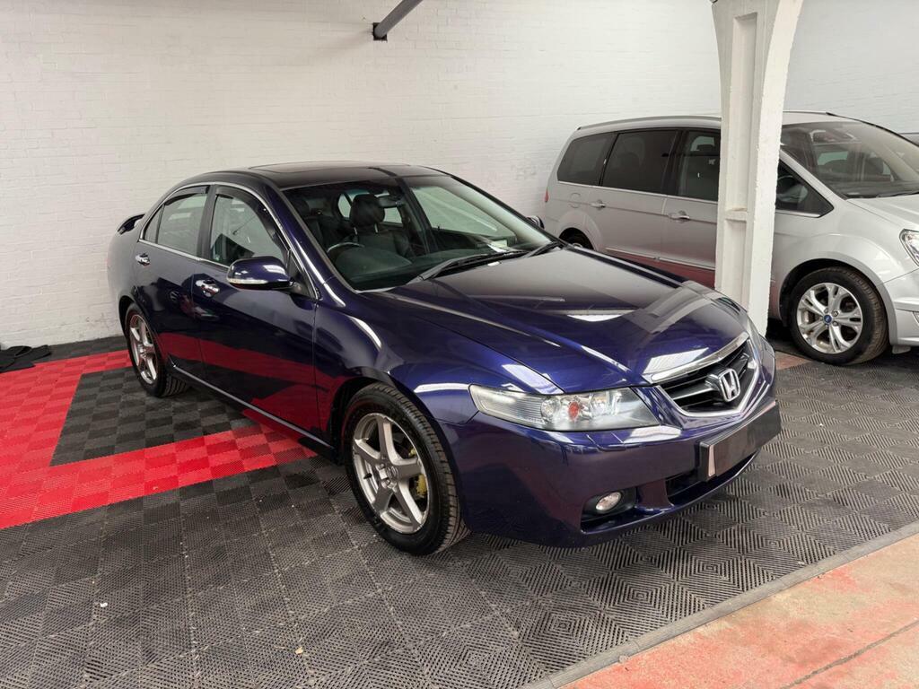 Honda Accord Executive Black #2