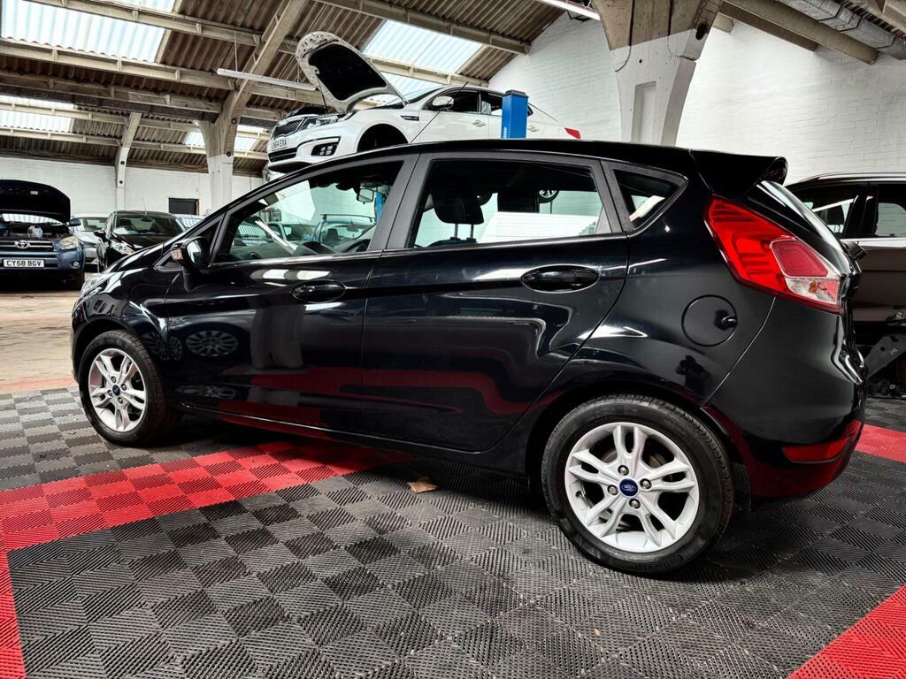 Ford Fiesta 1.25 Zetec Euro 5 Black #5