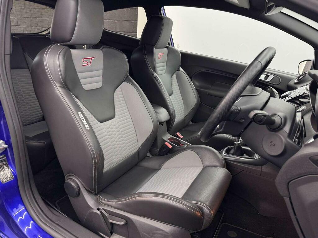 Ford Fiesta 1.6T Ecoboost St-3 Euro 6 SO17UHA Blue #3