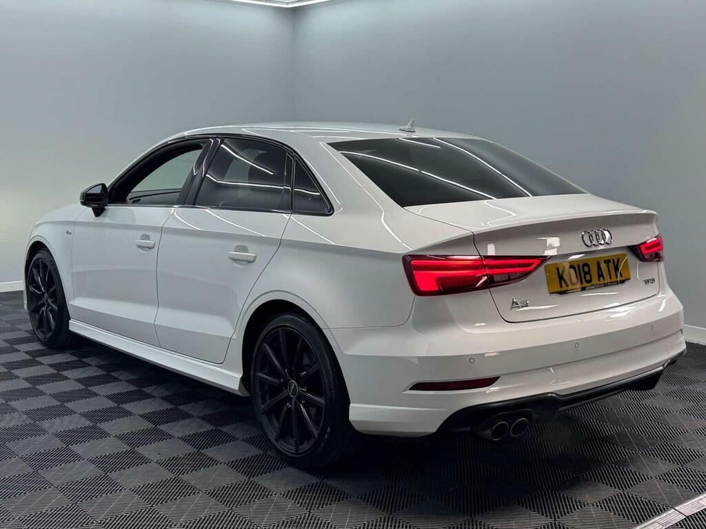 Audi A3 1.5 Tfsi Cod Black Edition Euro 6 Ss KO18ATK White #4