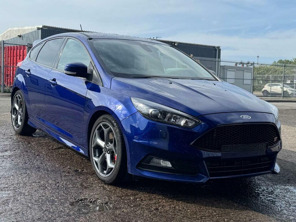 Ford Focus 2.0T Ecoboost St-3 Euro 6 Ss Blue