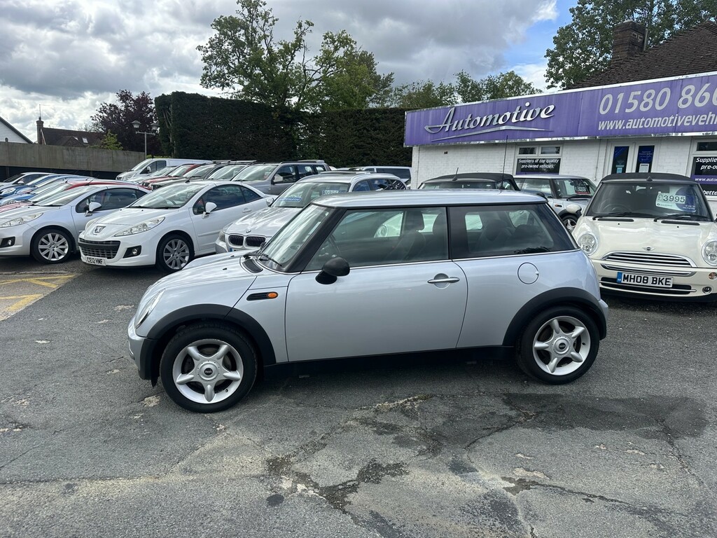 Mini Hatch Hatchback 1.6 One Hatch 200404 UN04OSY Silver #2