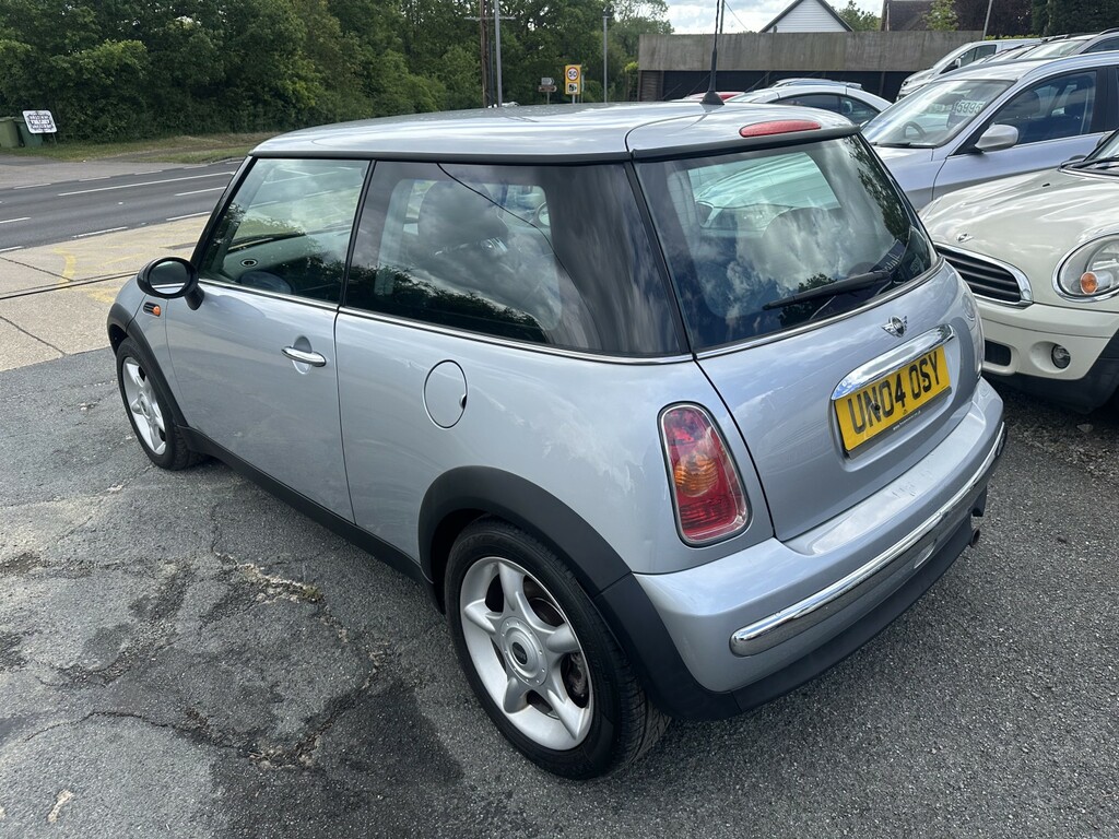 Mini Hatch Hatchback 1.6 One Hatch 200404 UN04OSY Silver #3