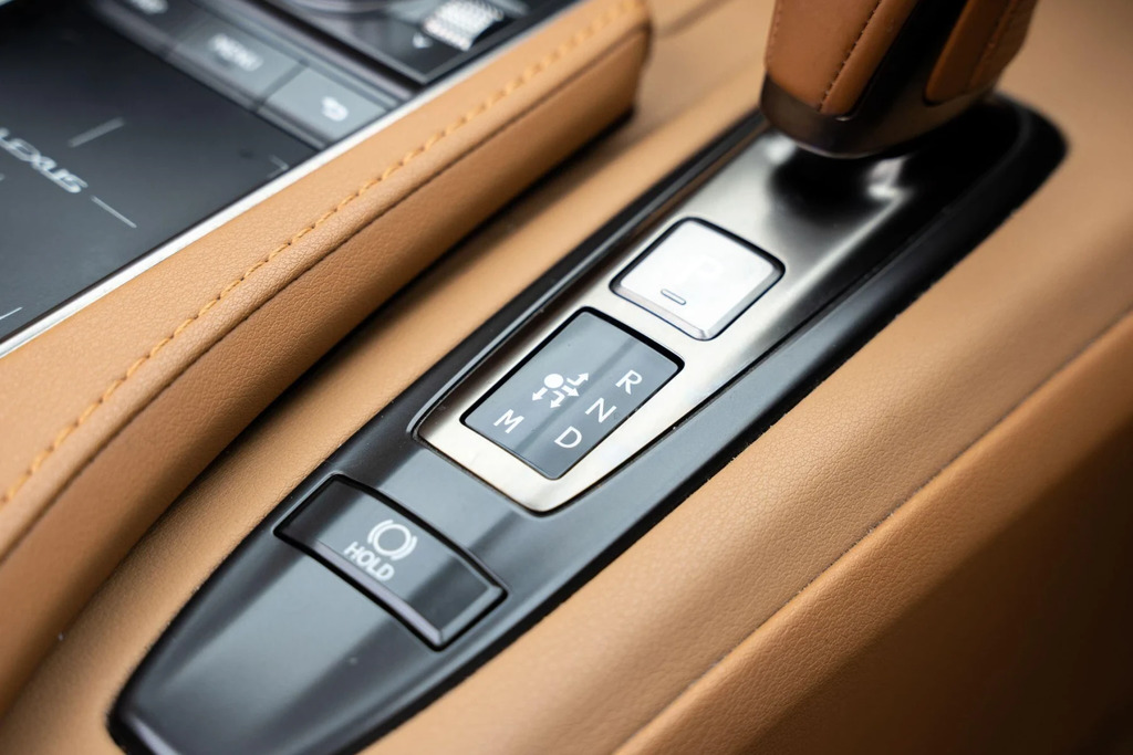 Lexus LC 500 5.0 464 Regatta Edition Blue #36