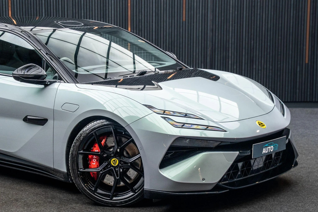 Lotus Emeya S White #9