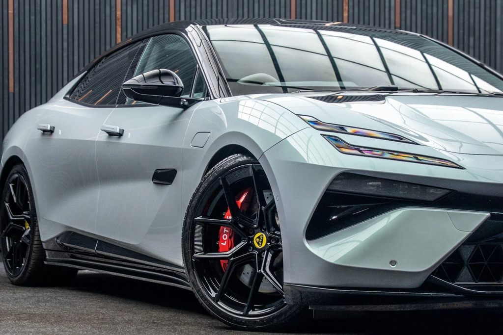 Lotus Emeya S White #7
