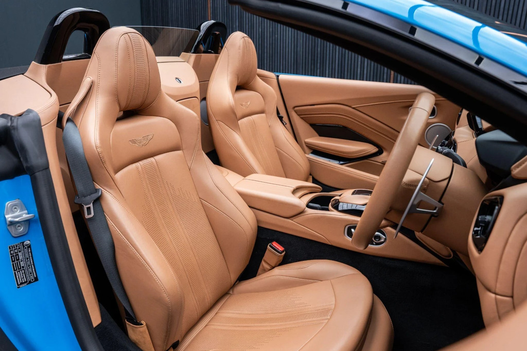 Aston Martin Vantage 4.0 V8 Roadster Euro 6 Blue #2