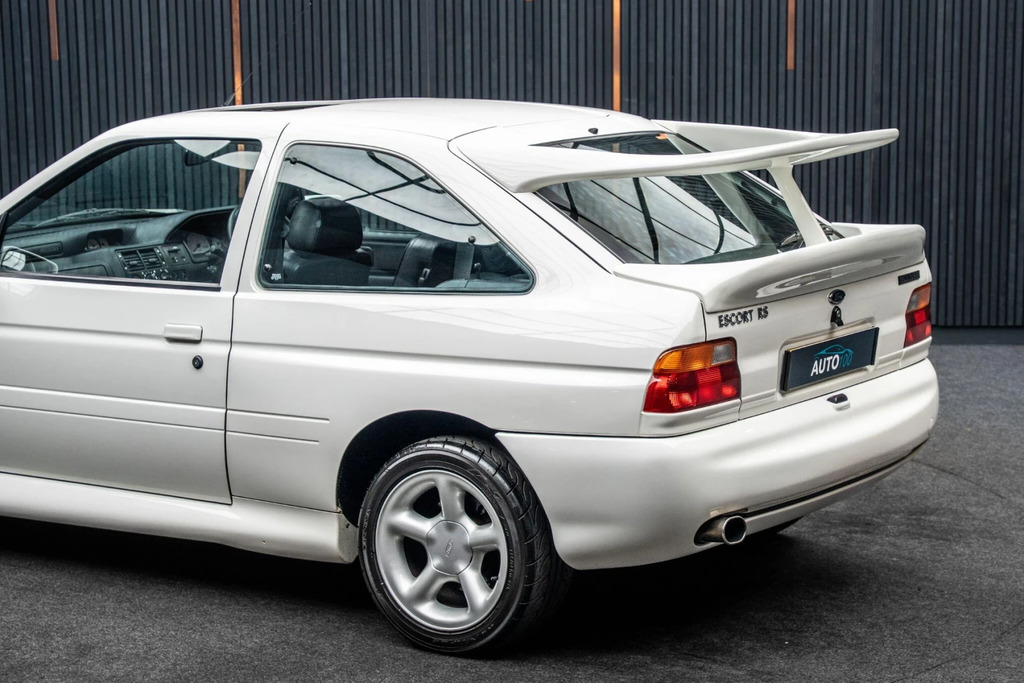 Ford Escort 1.4 Acapulco Hatchback Blue #10