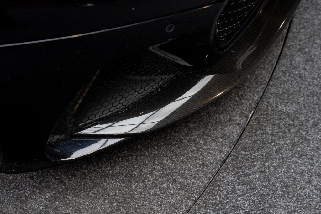 Aston Martin DBS 5.2 V12 Biturbo Superleggera Coupe Grey #8