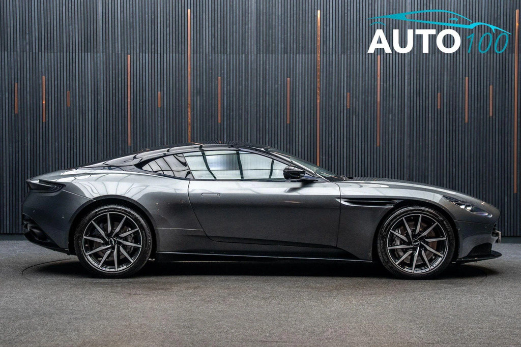 Aston Martin DB11 V8 Touchtronic Black #18