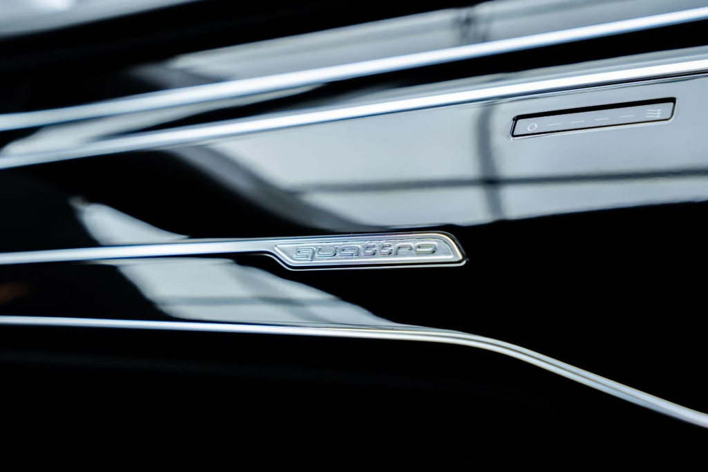 Audi S8 S8 Tfsi Quattro Black #36