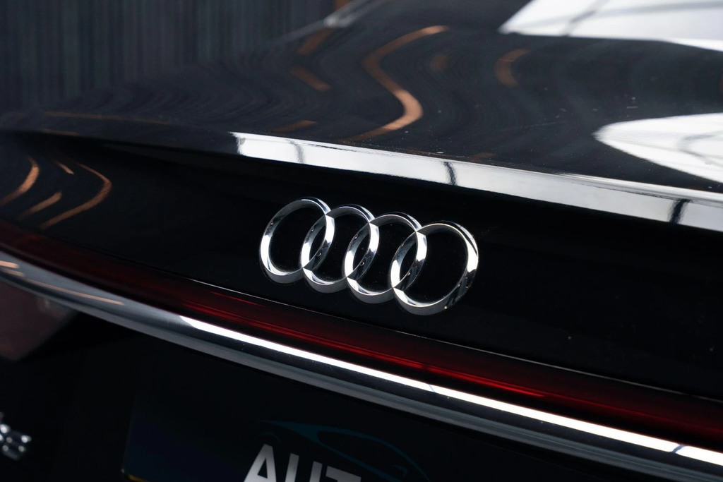 Audi S8 S8 Tfsi Quattro Black #23