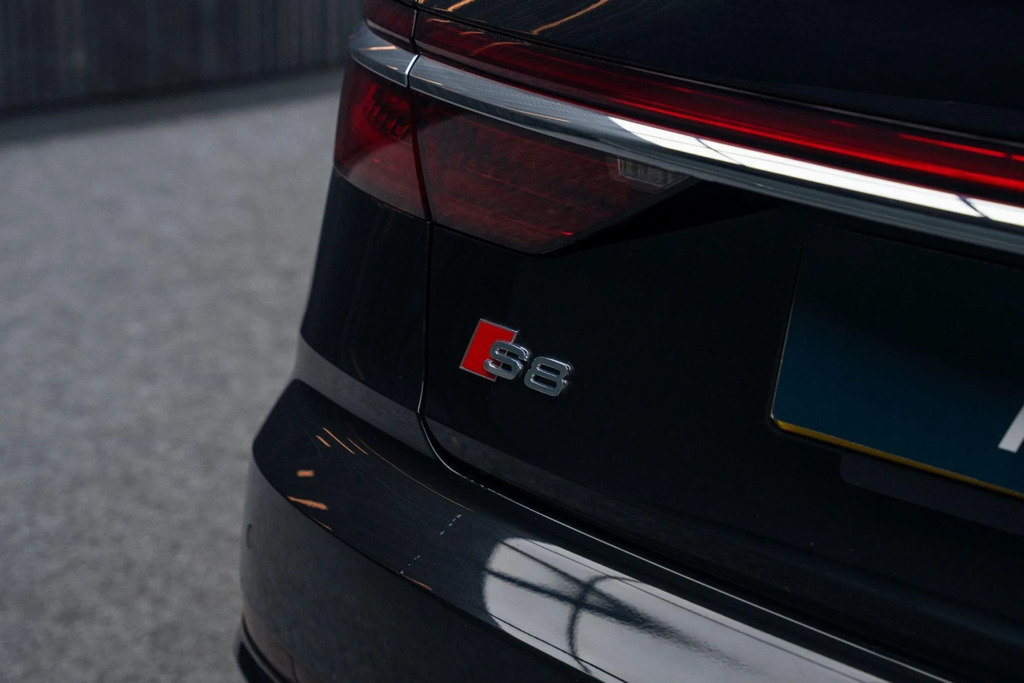 Audi S8 S8 Tfsi Quattro Black #25