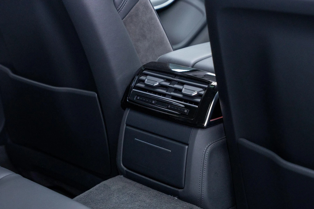 Audi S8 S8 Tfsi Quattro Black #38