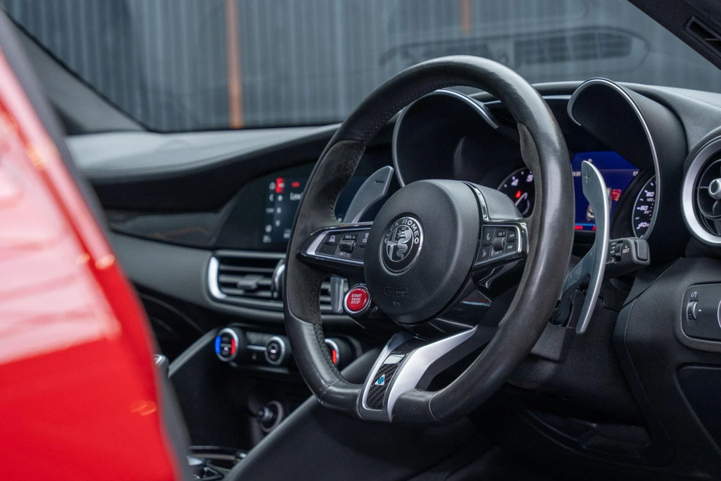Alfa Romeo Giulia 2.9 V6 Bi-turbo Quadrifoglio Euro 6 Ss OU22PHF Red #4