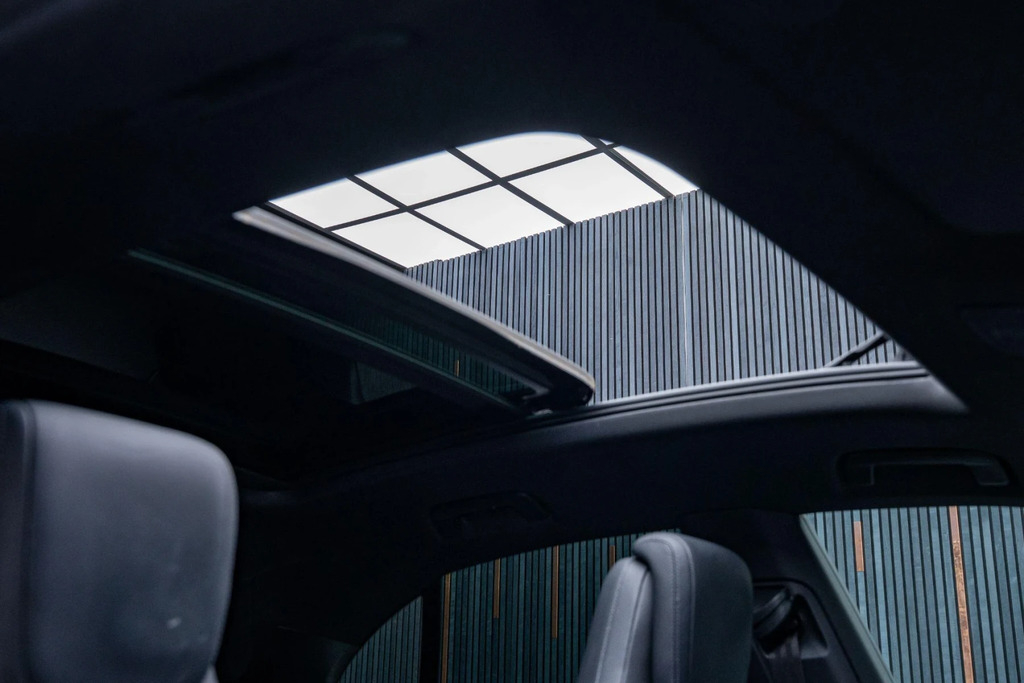 Porsche Macan 100Kwh 4 4Wd KE74VHL Black #4