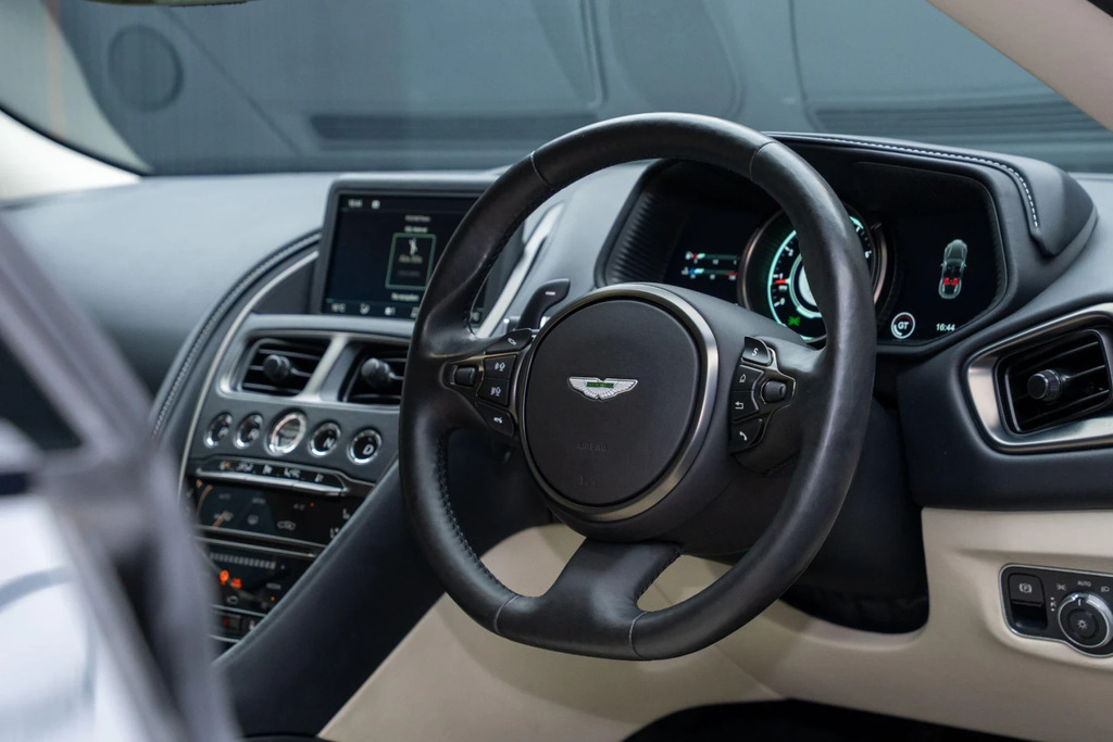 Aston Martin DB11 4.0 V8 Euro 6 Ss Grey #4
