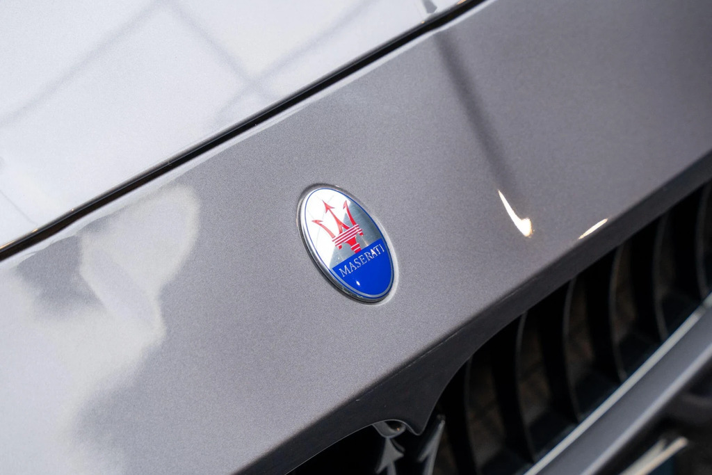 Maserati GranCabrio Grancabrio Mc Red #29