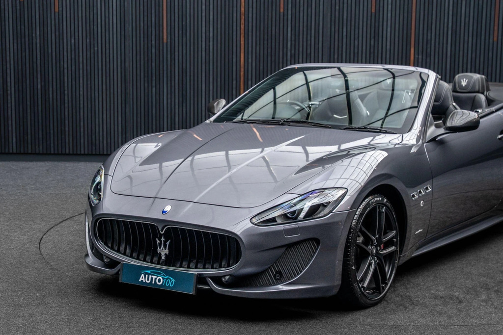 Maserati GranCabrio Grancabrio Mc Red #7