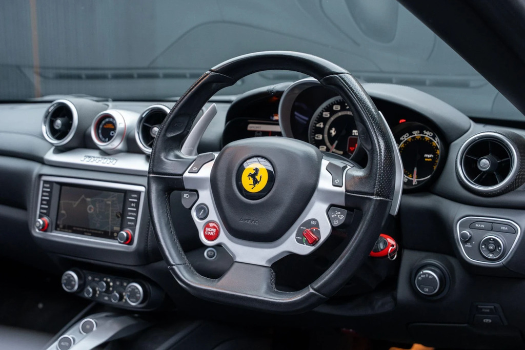 Ferrari California Automatic Black #42