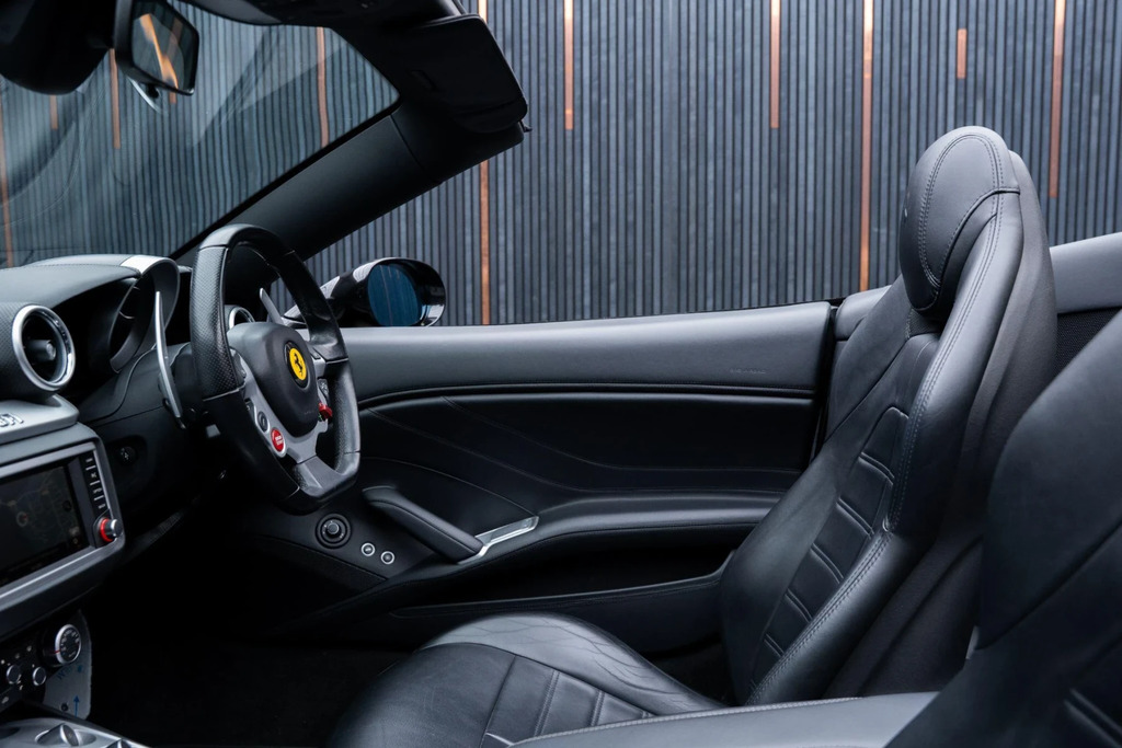 Ferrari California Automatic Black #46