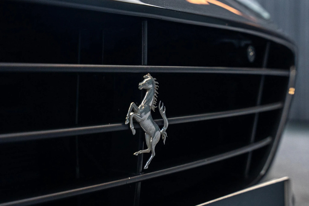 Ferrari California Automatic Black #27