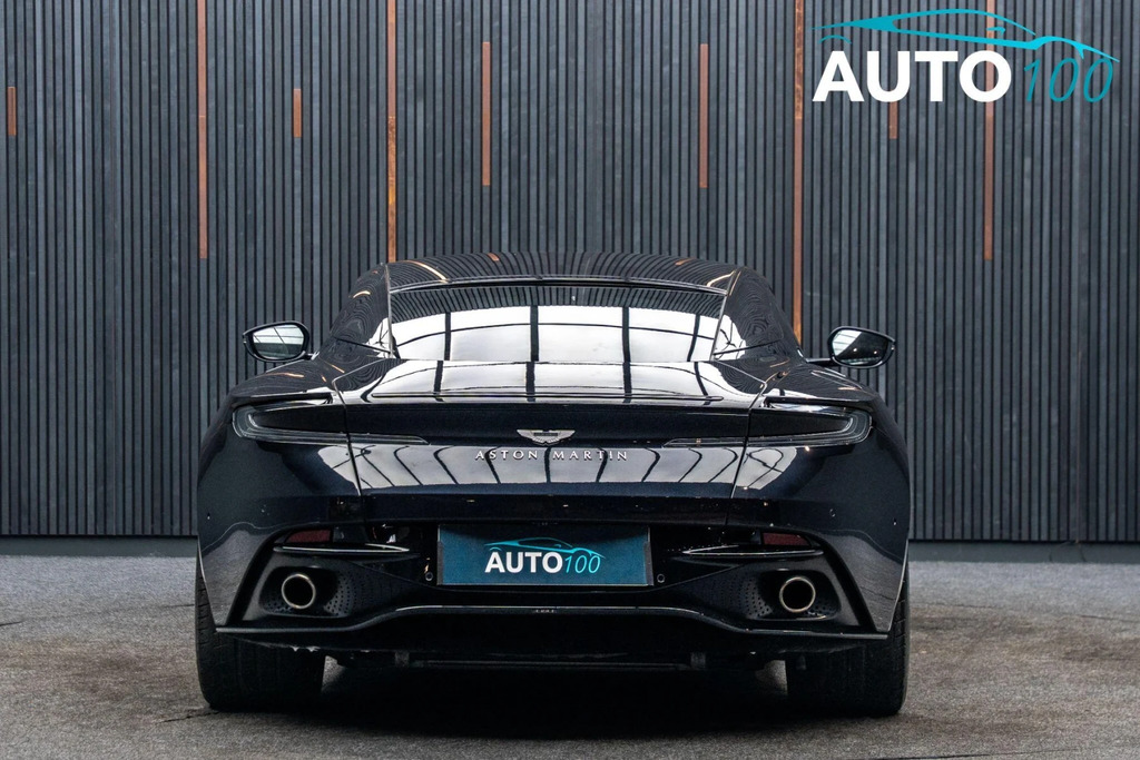 Aston Martin DB11 V8 Silver #21