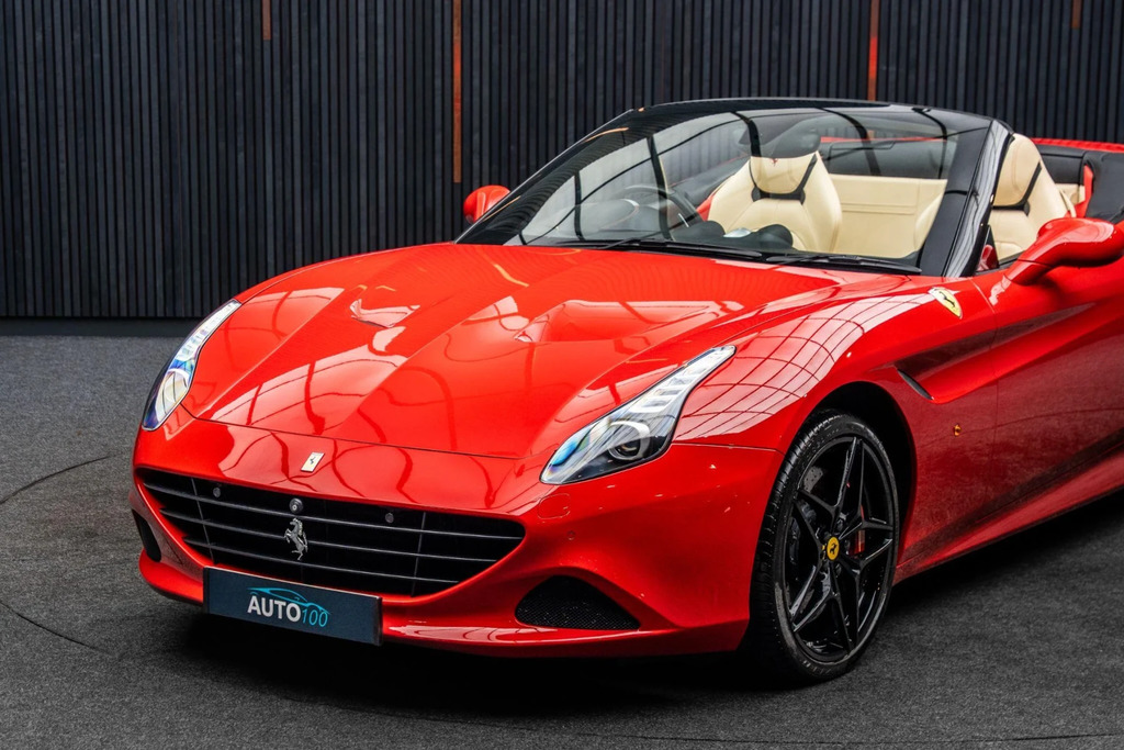 Ferrari California T Hele Red #8