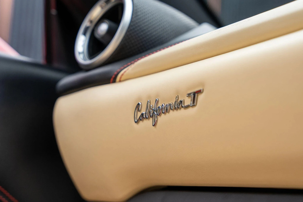 Ferrari California T Hele Red #9