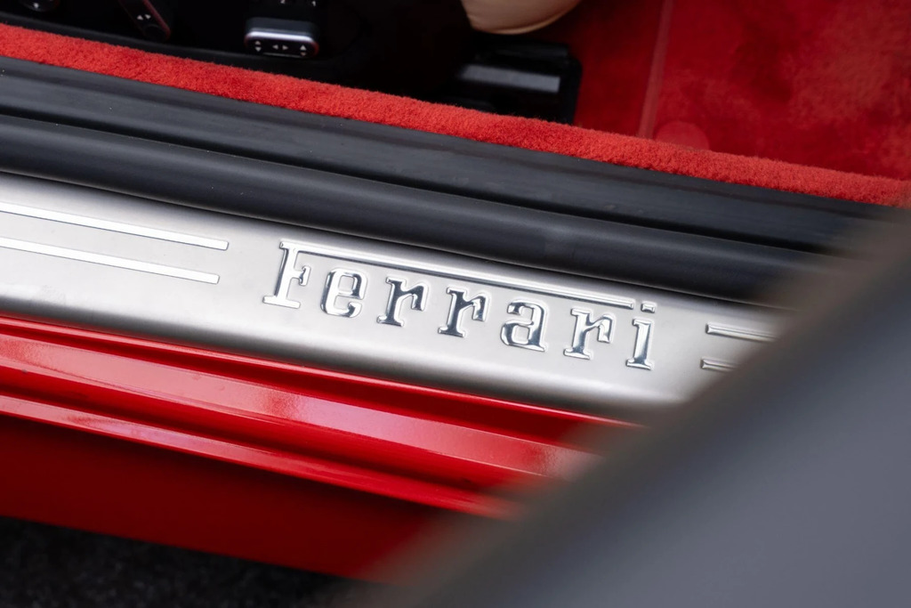 Ferrari California T Hele Red #39